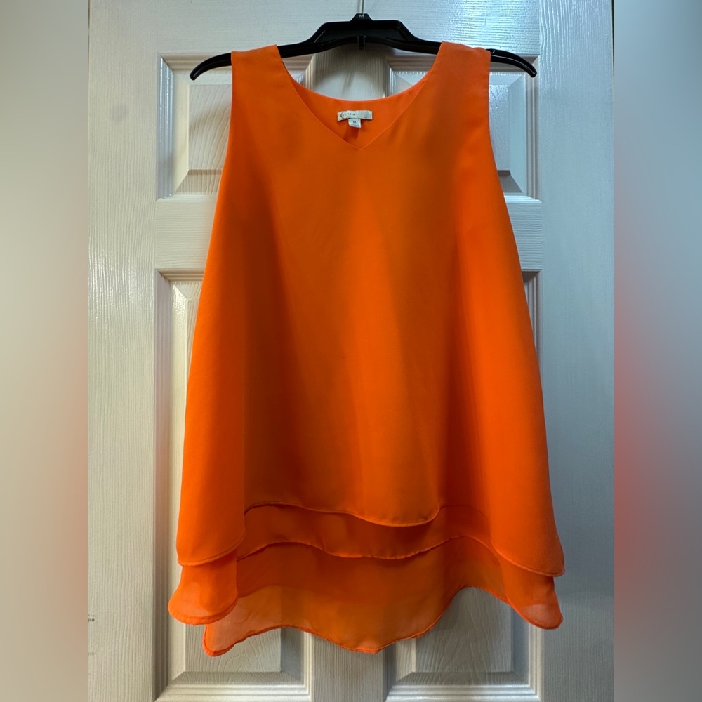 C est 1946 flowy vibrant orange lined layered sleeveless top.  Size medium.